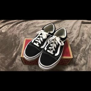 "Old Skool" Canvas Vans (low tops)